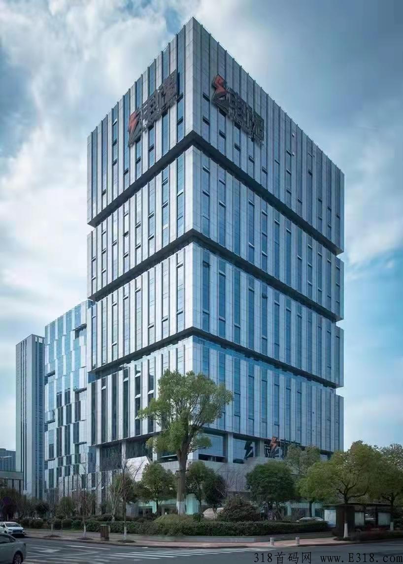 闪电世界首码火爆上线.